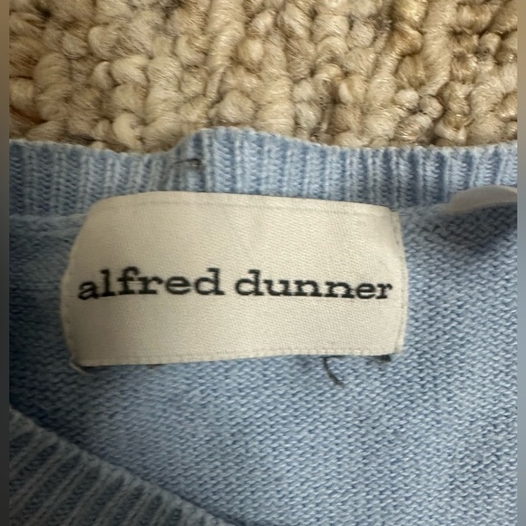 Alfred Dunner Embroidered Floral Light Blue Sweater size XL - Picture 2 of 8
